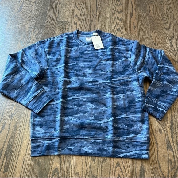 NWT mens Levi’s relaxed camouflage blues sweatshirt size medium - Picture 1 of 6